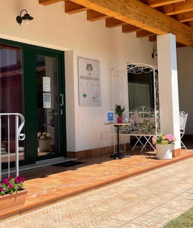 קאבאיון ורונסה Residence Ulivi מראה חיצוני תמונה