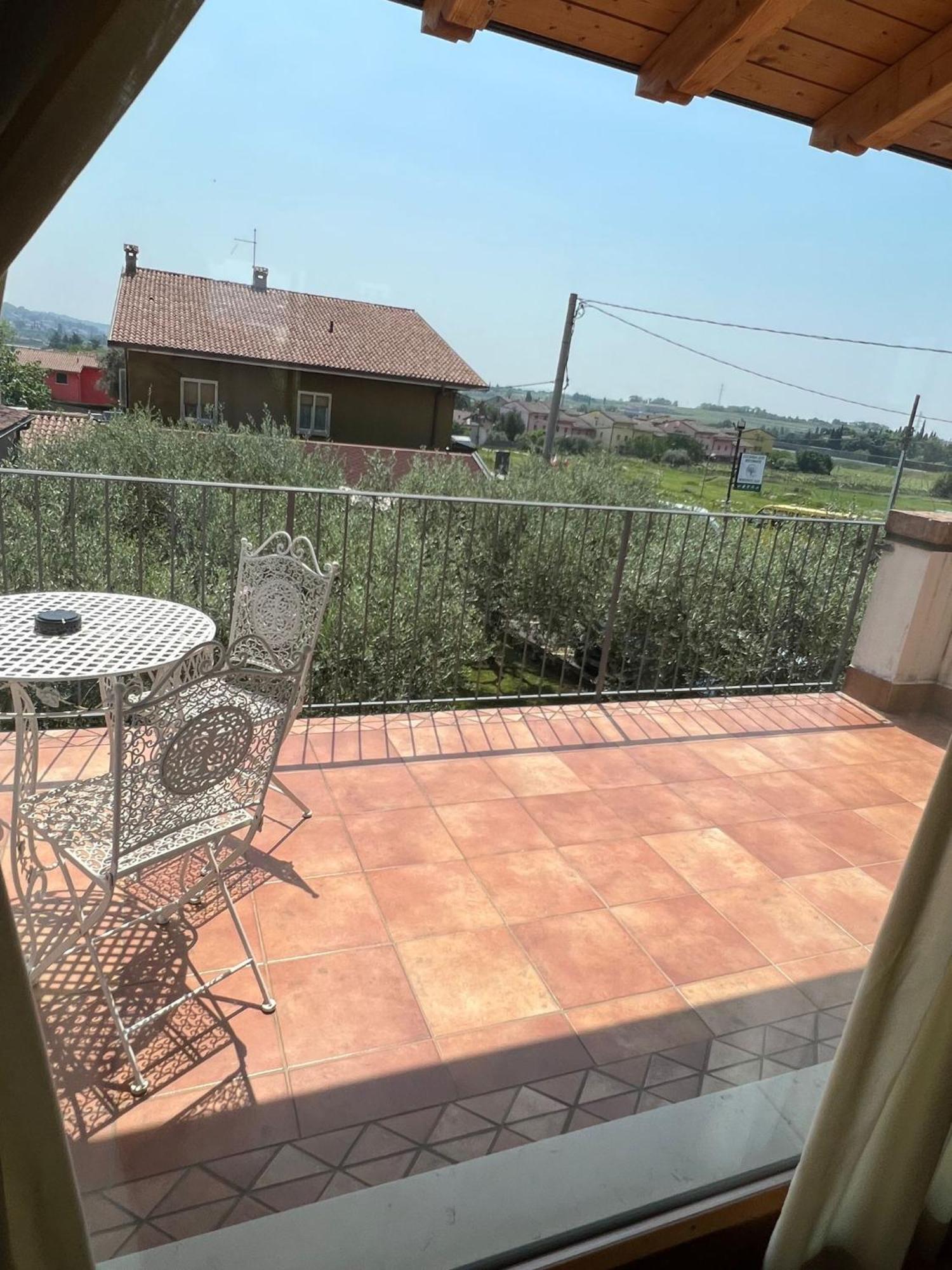 קאבאיון ורונסה Residence Ulivi מראה חיצוני תמונה